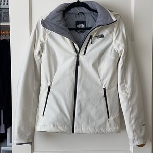 The North face apex elevation 2.0 white jacket